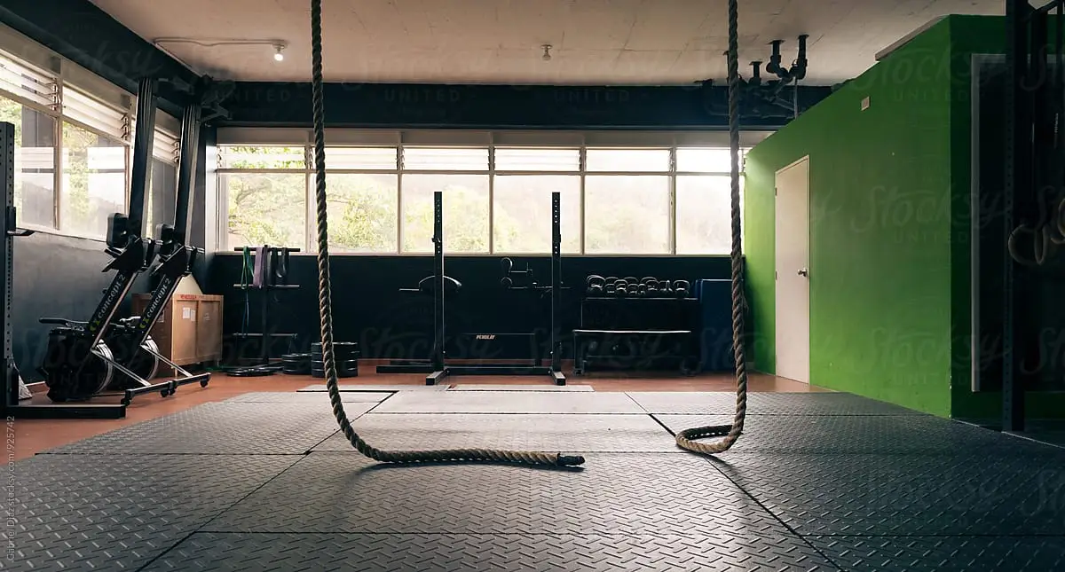Upper hand – upper hand – fitness studio during covid-19